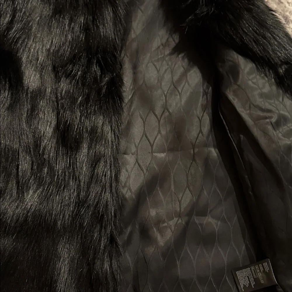 H&M Black Teddy Jacket - Picture 8 of 8